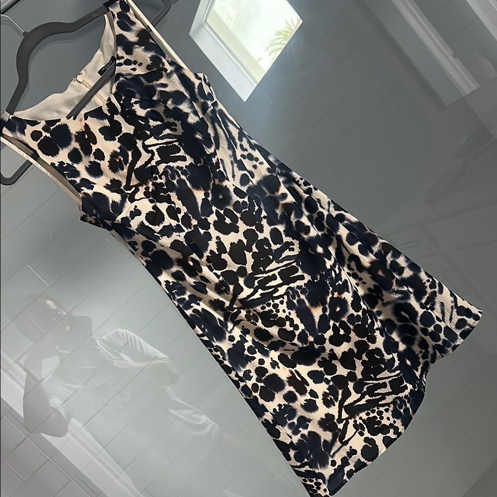 Ann Taylor Black and White Sleeveless Dress